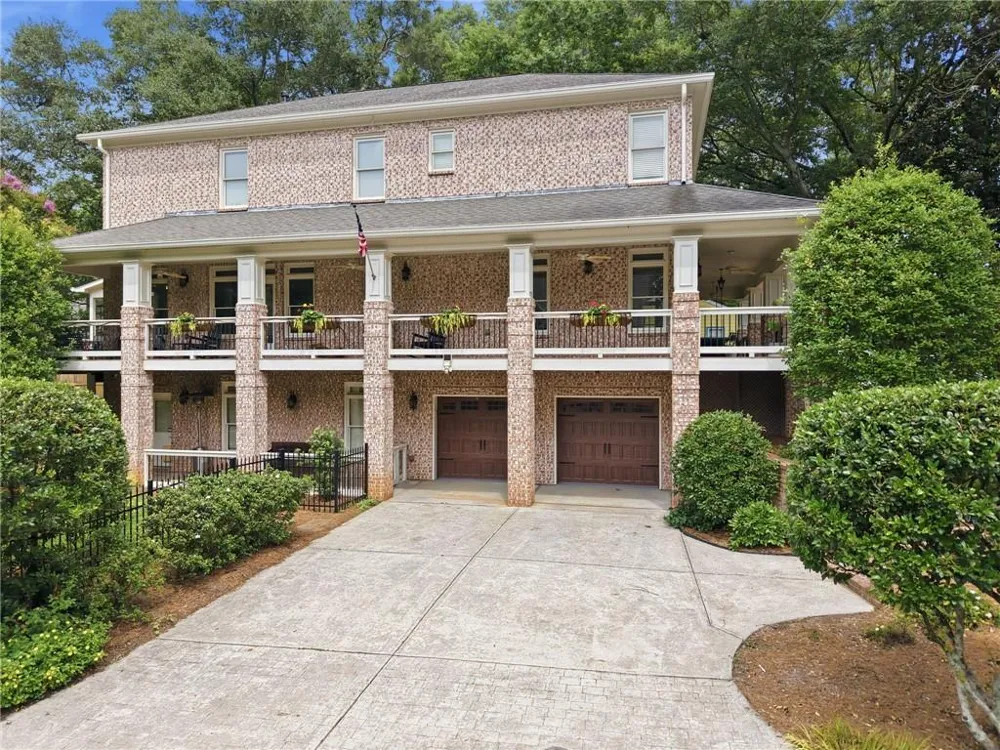1372 Noel Drive NE Brookhaven, GA 30319