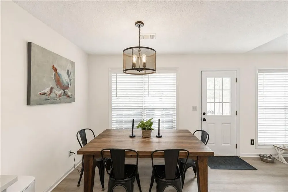 5825 April Drive Sugar Hill, GA 30518