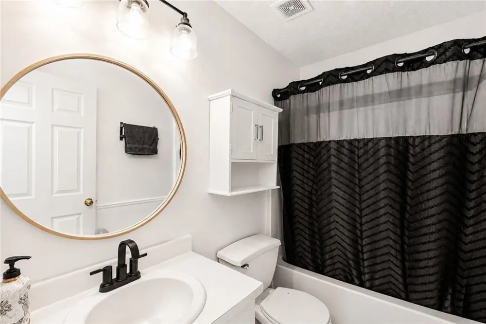 5825 April Drive Sugar Hill, GA 30518