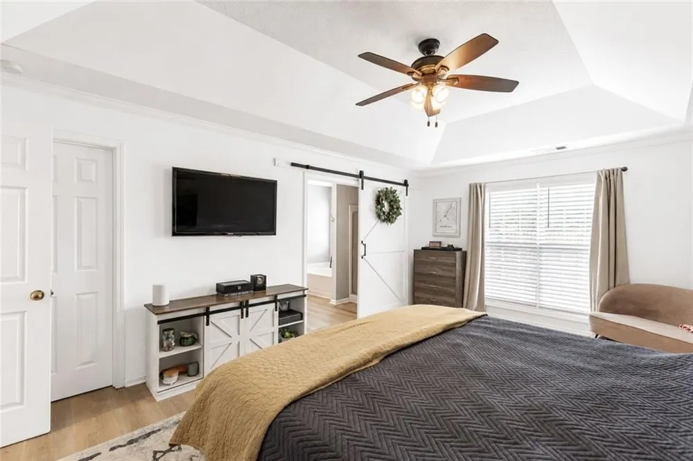 5825 April Drive Sugar Hill, GA 30518