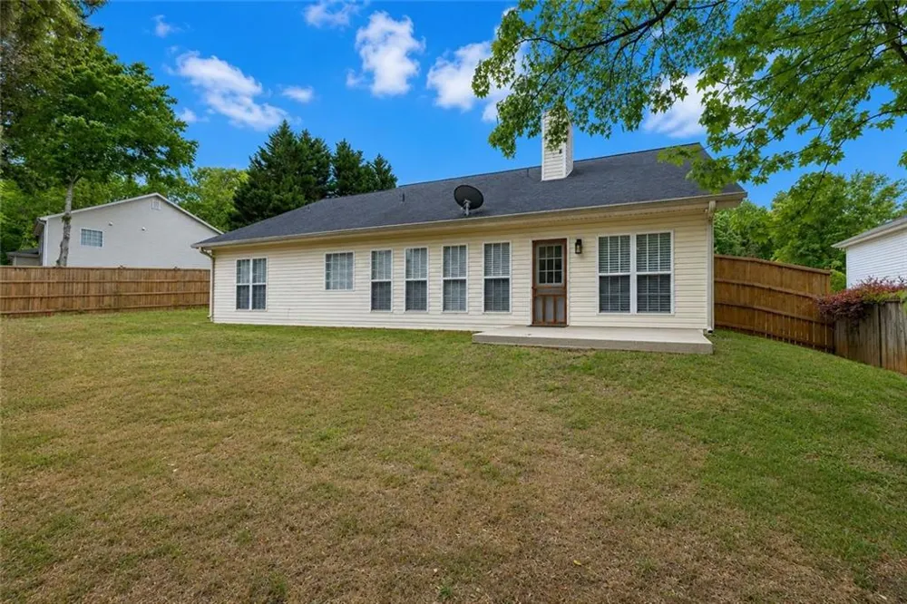 5825 April Drive Sugar Hill, GA 30518