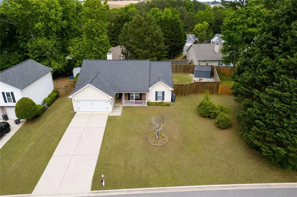 5825 April Drive Sugar Hill, GA 30518