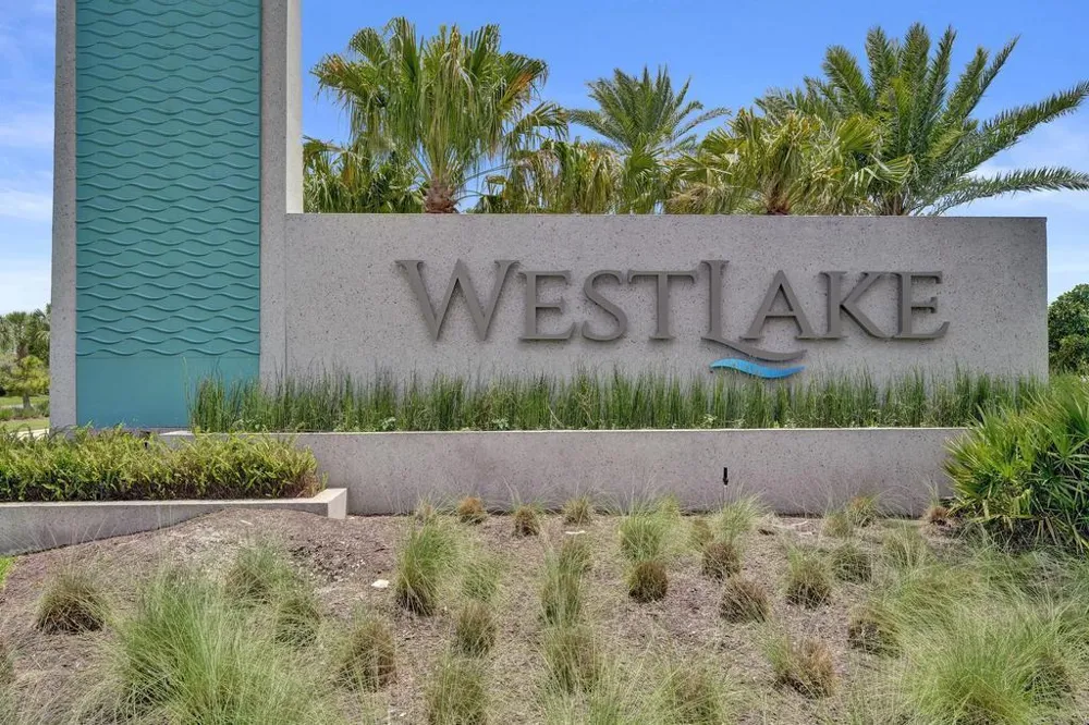 4508 Longwood Lake Square Westlake, FL 33470