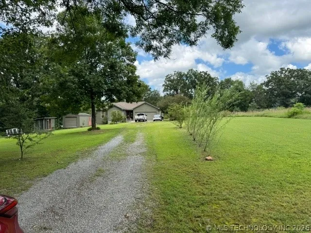 137 NE 439 DRIVE Spavinaw, OK 74366