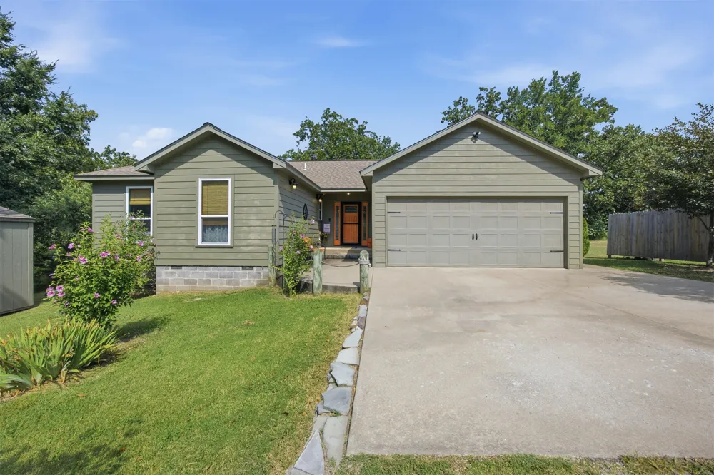 137 NE 439 DRIVE Spavinaw, OK 74366