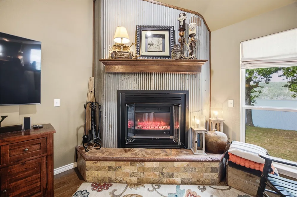 137 NE 439 DRIVE Spavinaw, OK 74366