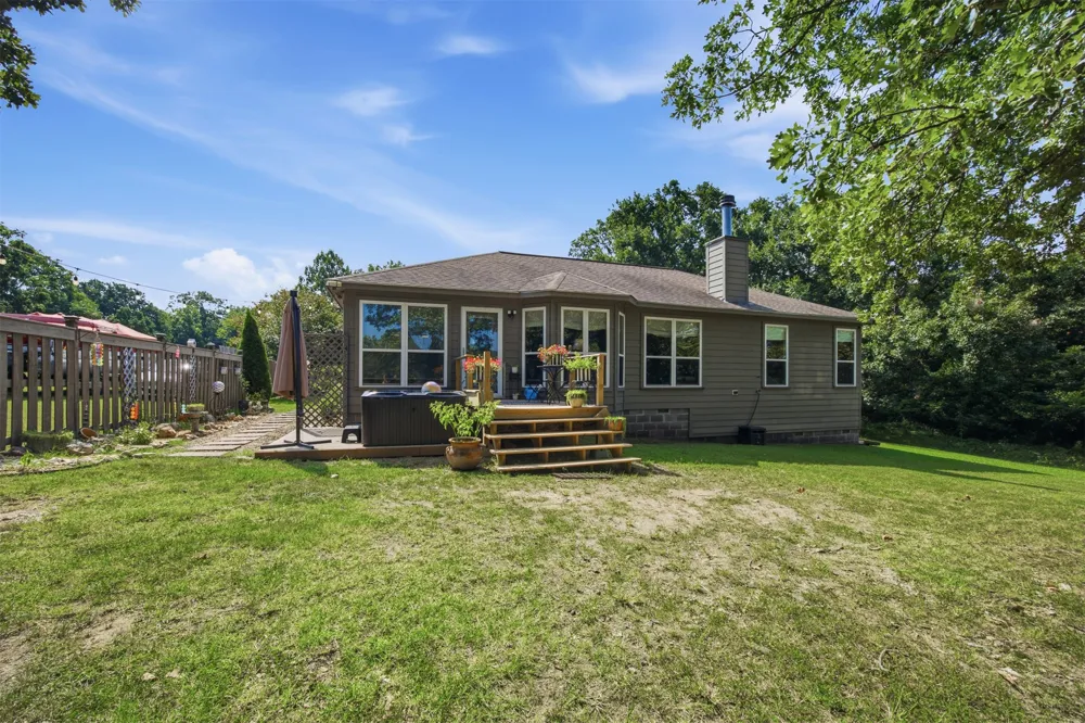 137 NE 439 DRIVE Spavinaw, OK 74366