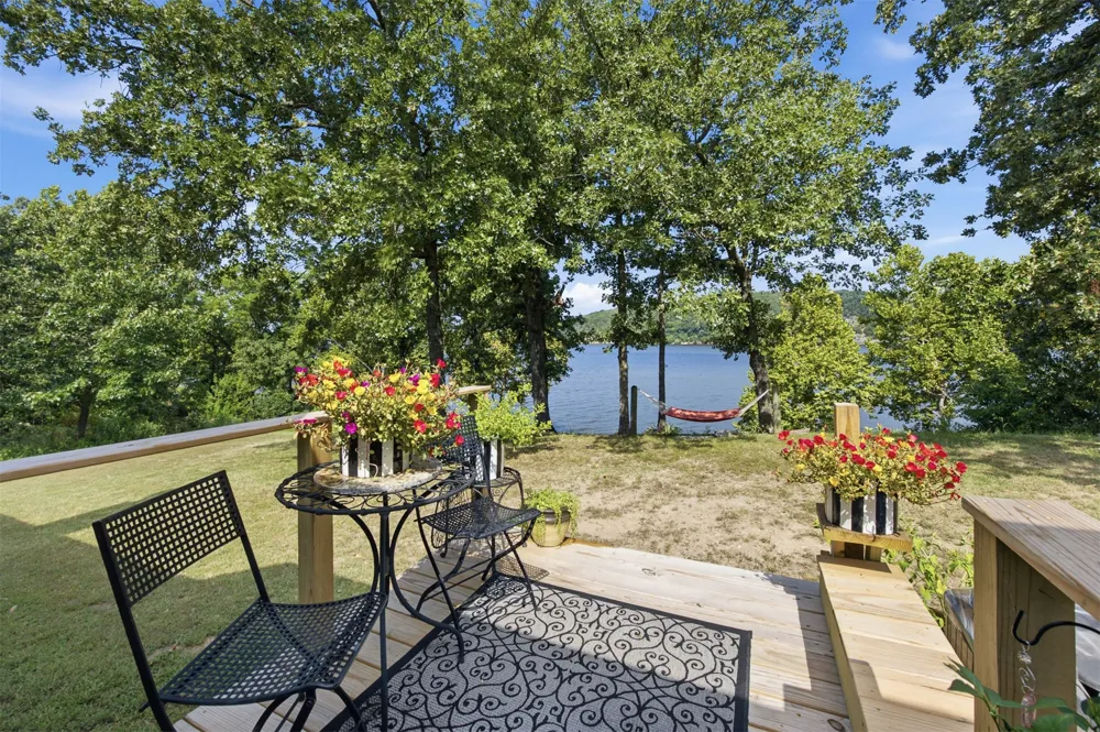137 NE 439 DRIVE Spavinaw, OK 74366