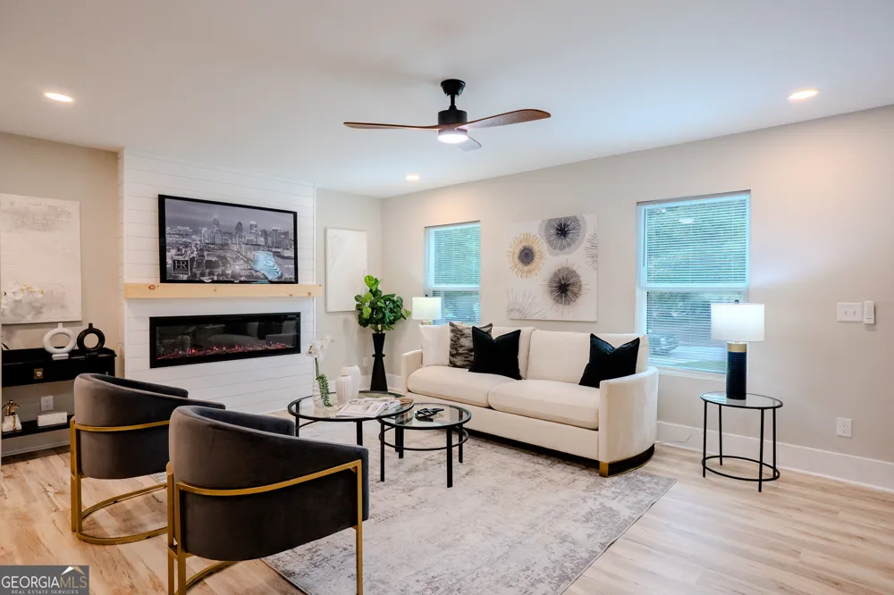 160 Rosewood CIR Covington, GA 30016