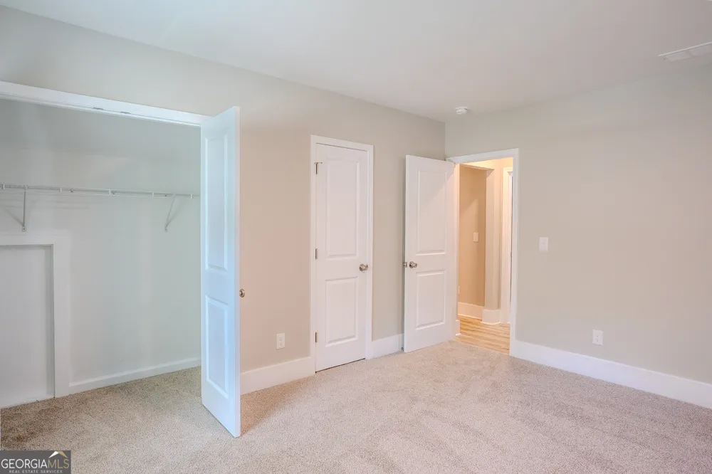 160 Rosewood CIR Covington, GA 30016