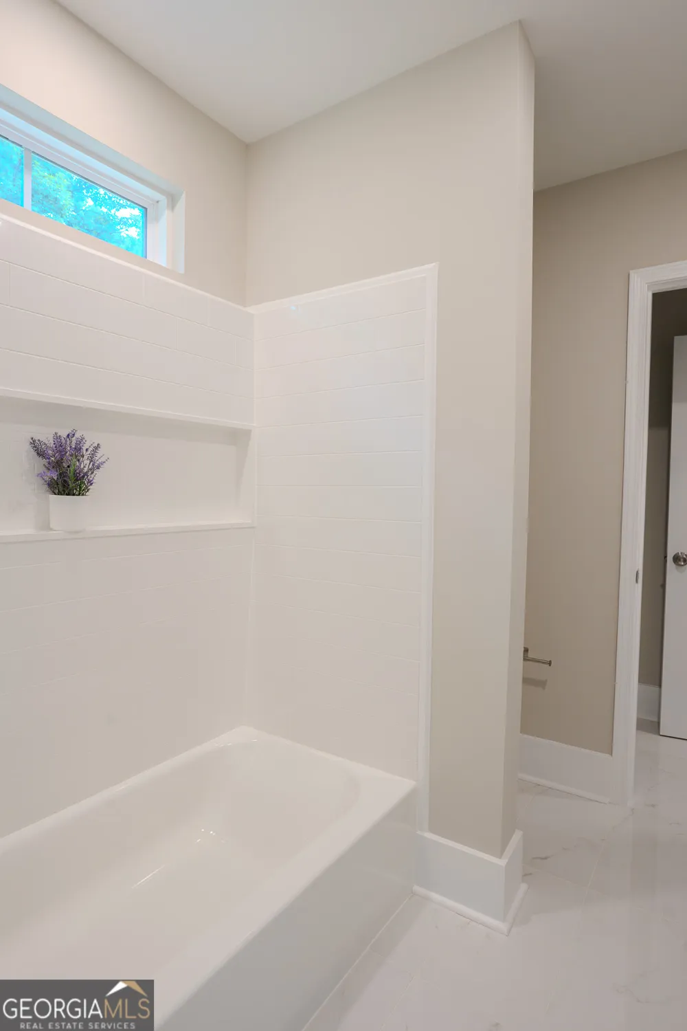 160 Rosewood CIR Covington, GA 30016