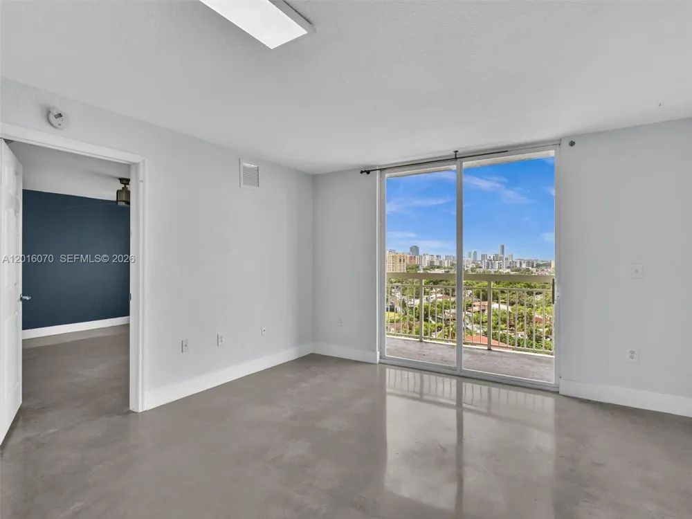 816 NW 11th St #1208 Miami, FL 33136