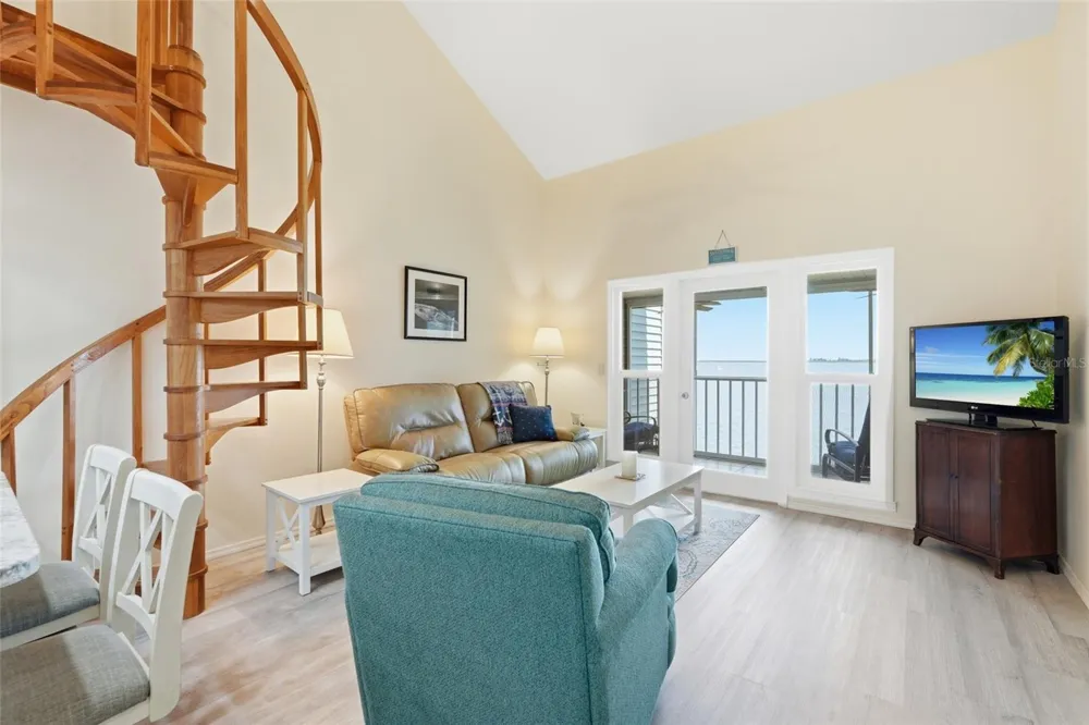 4410 WARREN AVENUE #412 Port Charlotte, FL 33953