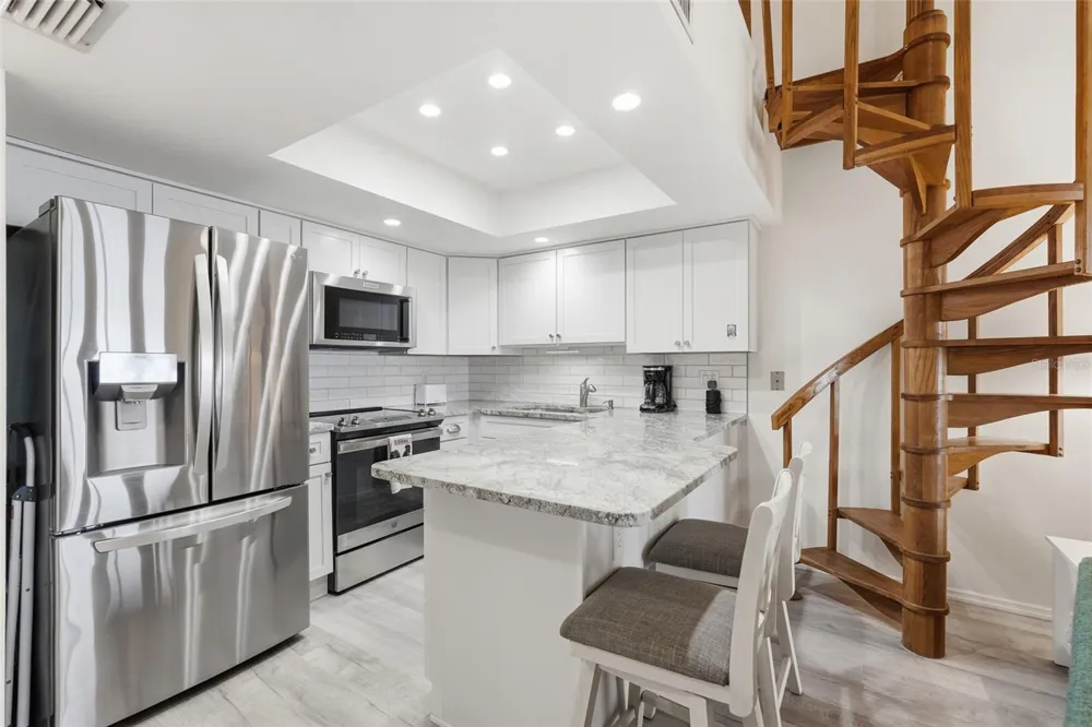 4410 WARREN AVENUE #412 Port Charlotte, FL 33953