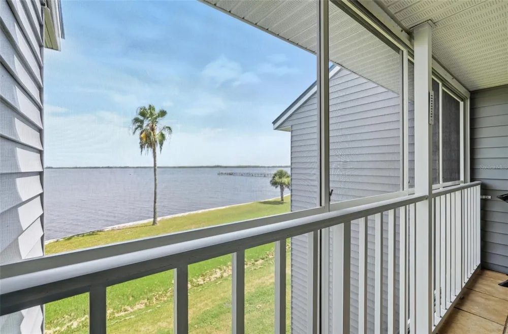 4410 WARREN AVENUE #412 Port Charlotte, FL 33953