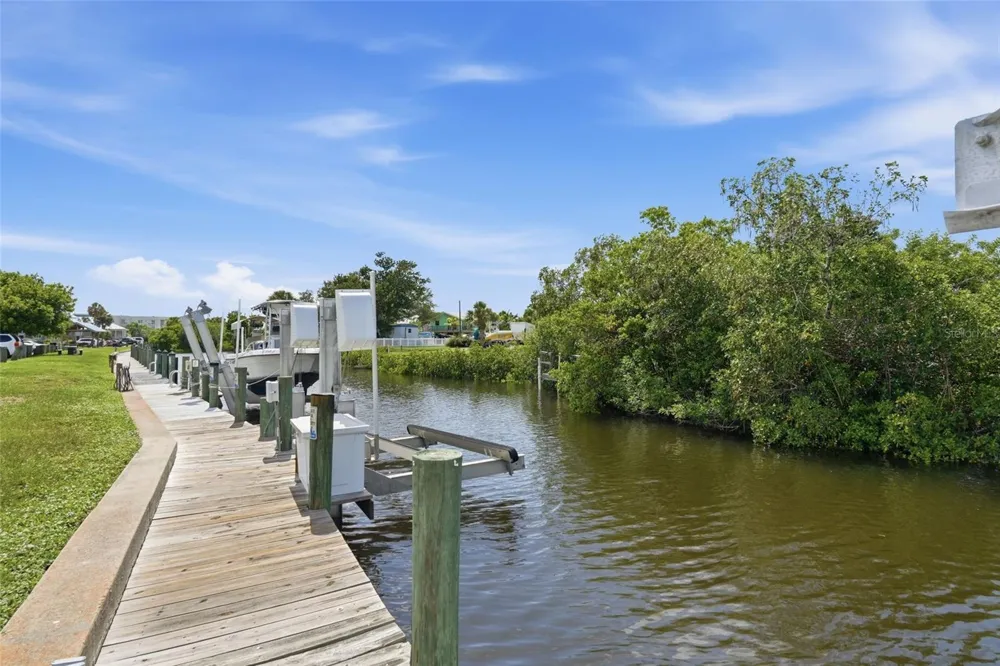 4410 WARREN AVENUE #412 Port Charlotte, FL 33953