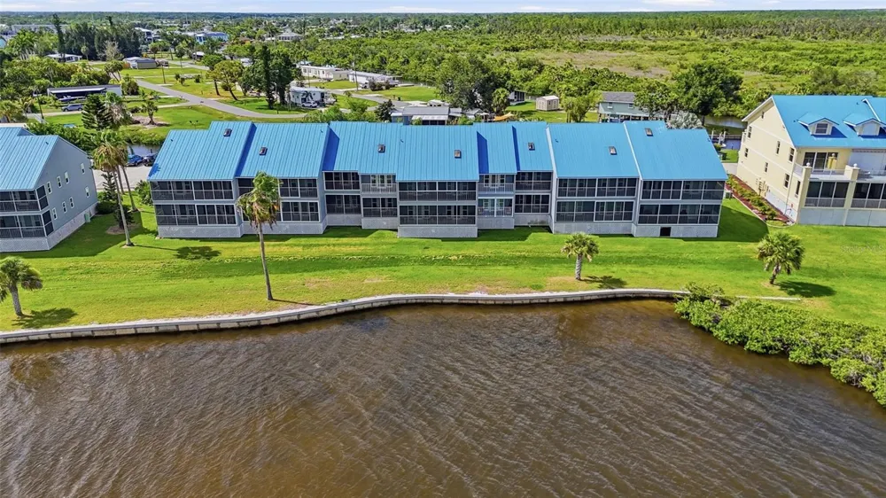 4410 WARREN AVENUE #412 Port Charlotte, FL 33953
