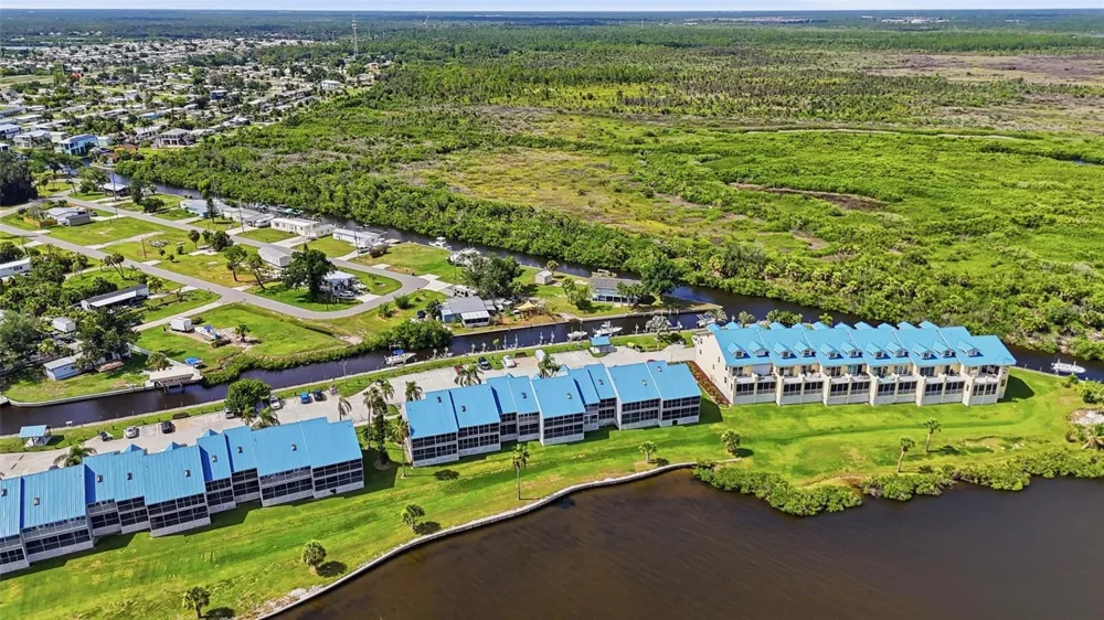 4410 WARREN AVENUE #412 Port Charlotte, FL 33953