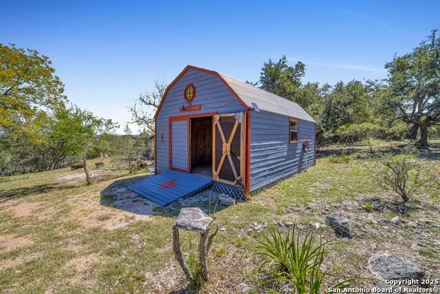 117 ANCIENT COAST RD Fredericksburg, TX 78624