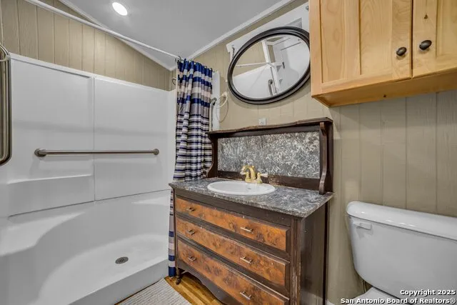 117 ANCIENT COAST RD Fredericksburg, TX 78624