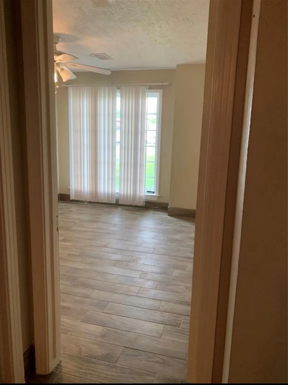 6203 S Rice Avenue Bellaire, TX 77401