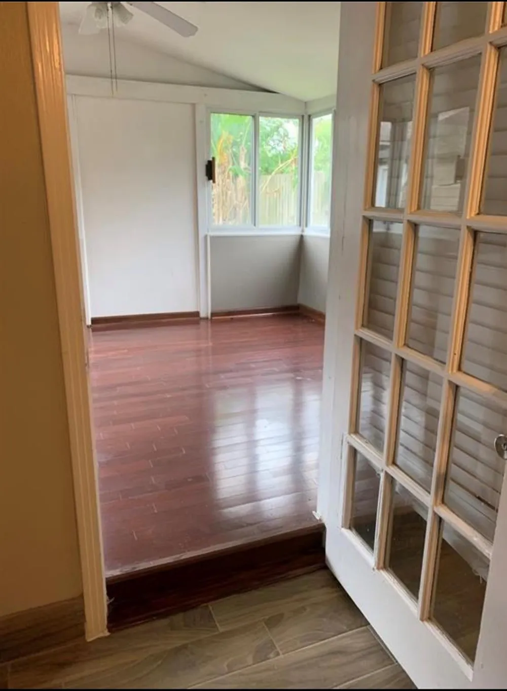 6203 S Rice Avenue Bellaire, TX 77401