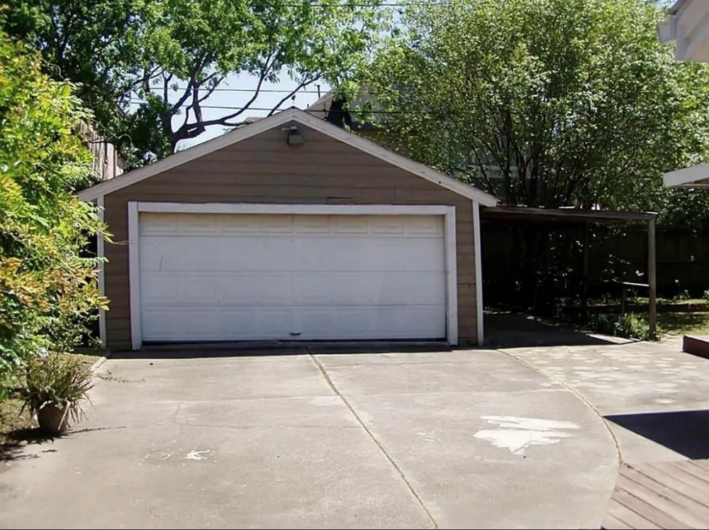 6203 S Rice Avenue Bellaire, TX 77401