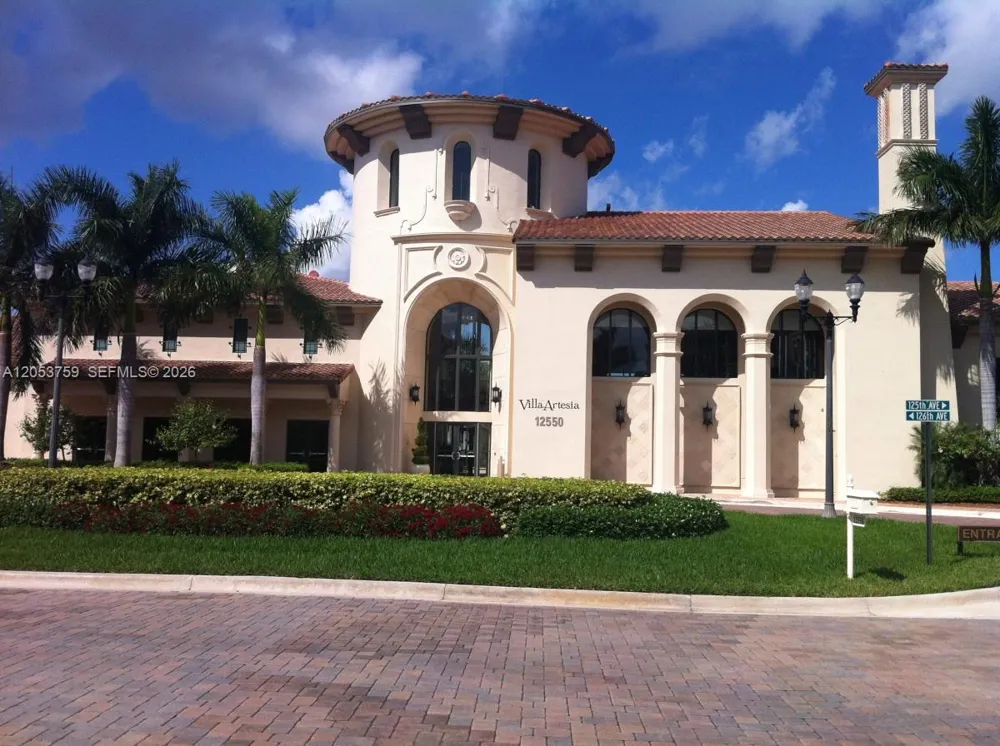 Address Not Shown Sunrise, FL 33323