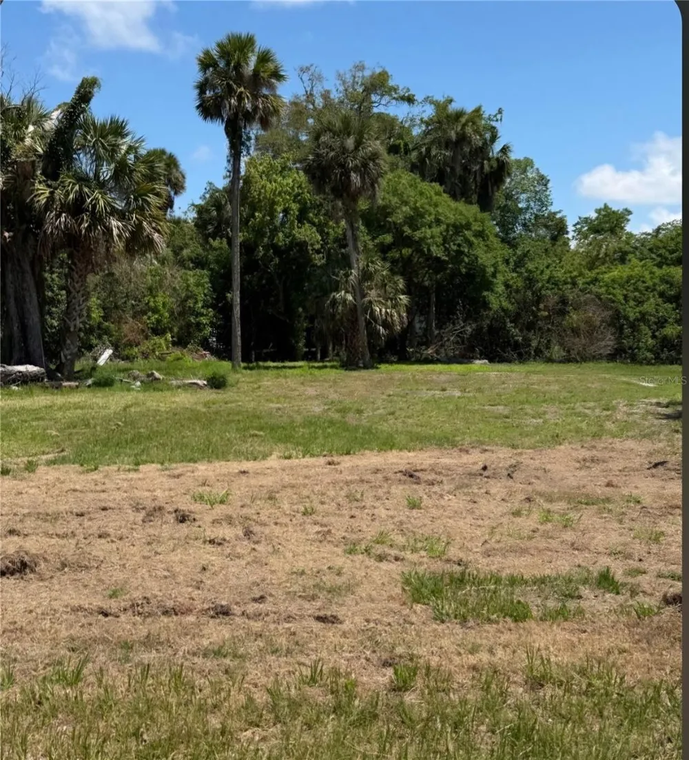 535 OAK STREET Daytona Beach, FL 32114