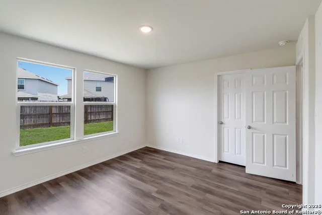 526 Wild Olive San Antonio, TX 78219