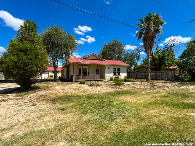102 Fort Brackettville, TX 78832