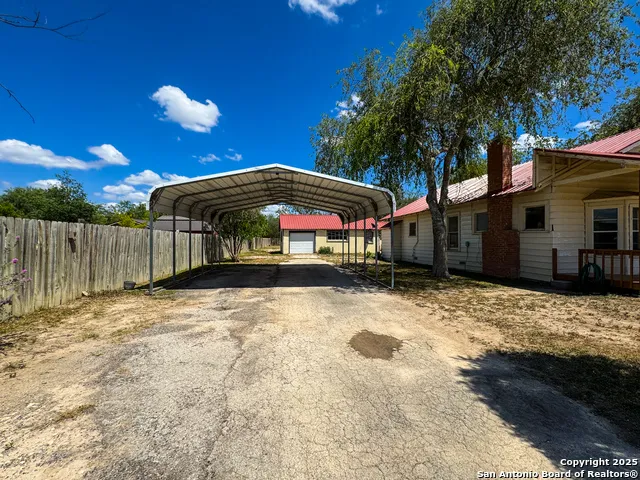 102 Fort Brackettville, TX 78832