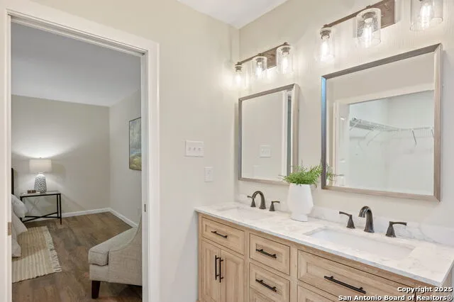 929 Morningside Terrell Hills, TX 78209