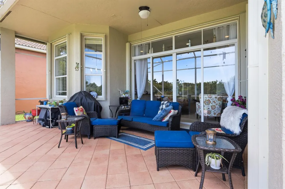 9857 VIA GRANDE W Wellington, FL 33411