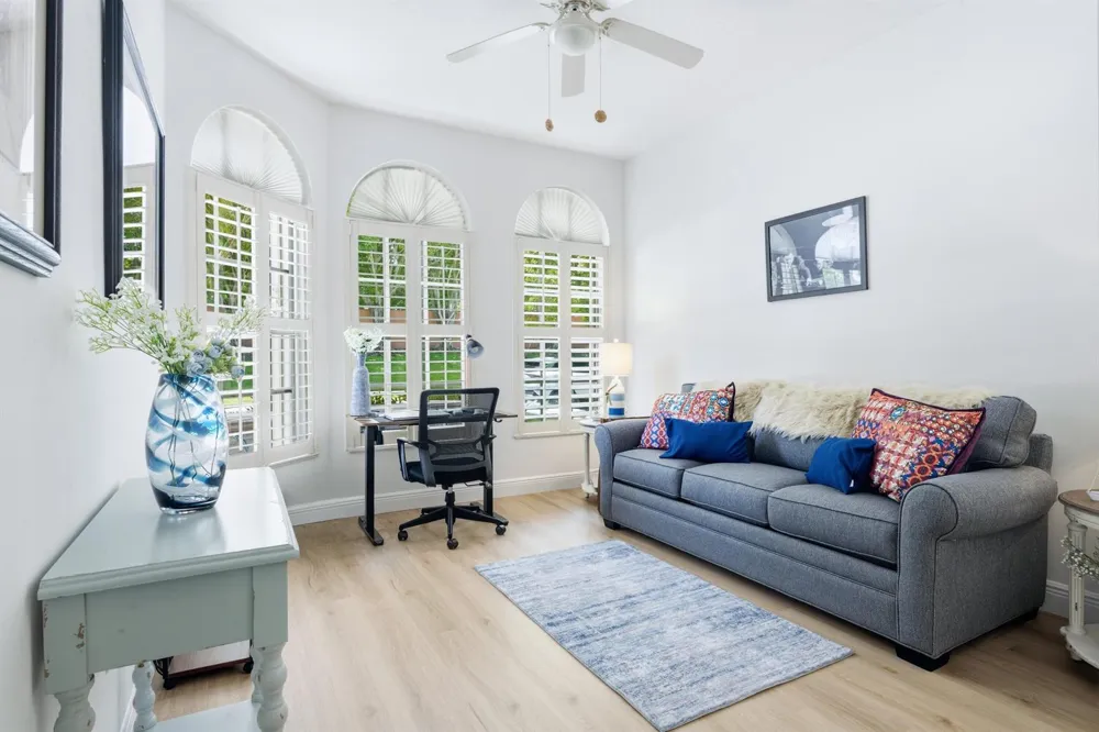 9857 VIA GRANDE W Wellington, FL 33411
