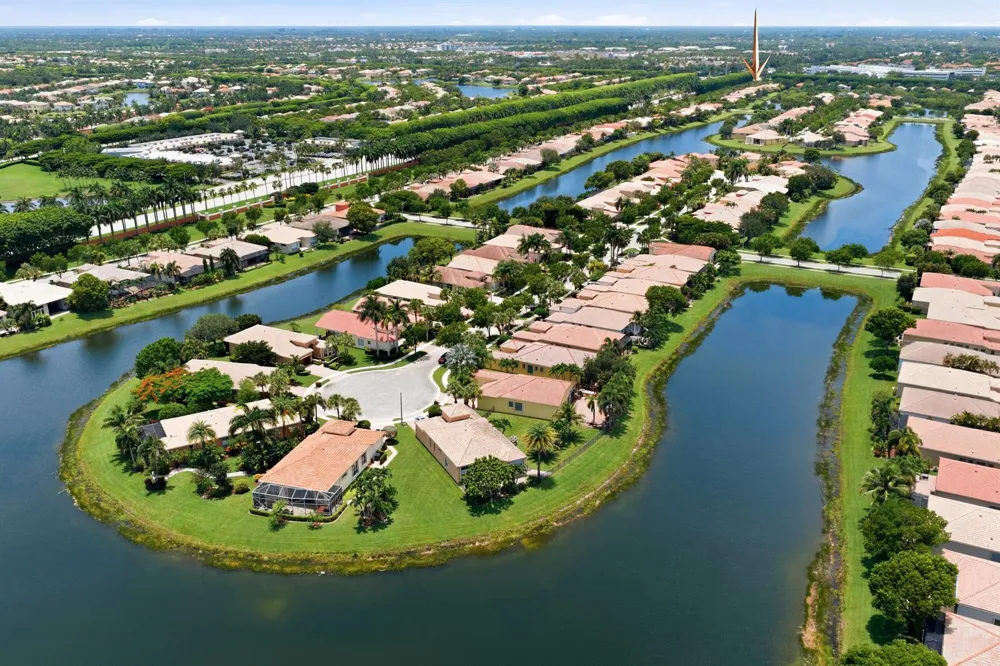 9857 VIA GRANDE W Wellington, FL 33411