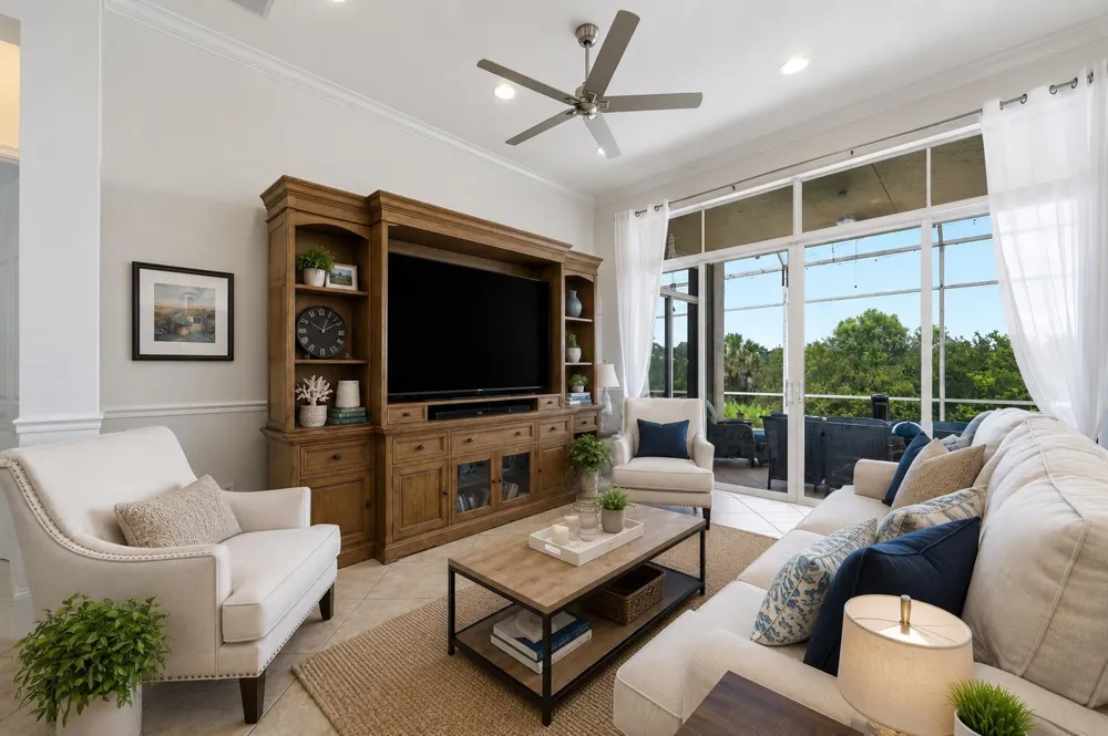 9857 VIA GRANDE W Wellington, FL 33411