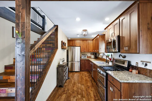 776 County Road 270 Mico, TX 78056