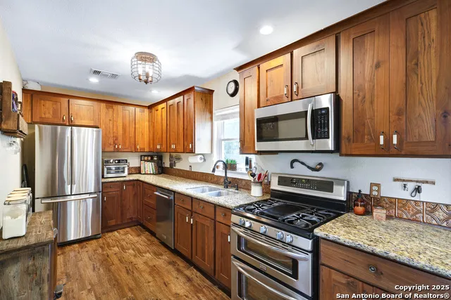 776 County Road 270 Mico, TX 78056