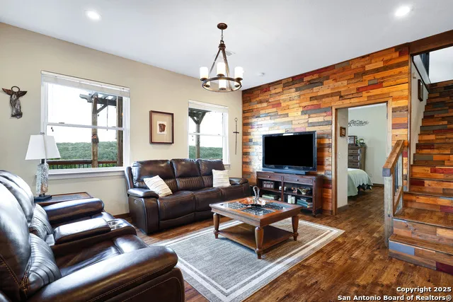 776 County Road 270 Mico, TX 78056