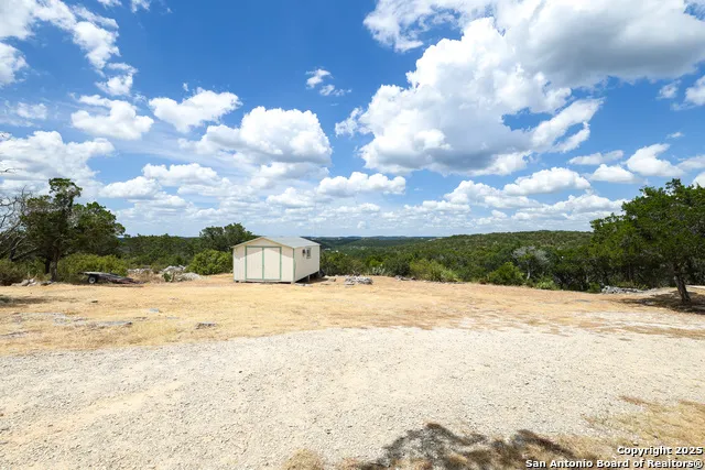 776 County Road 270 Mico, TX 78056