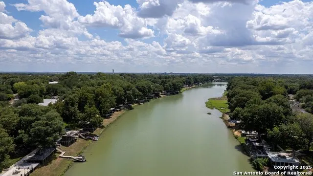 2323 Terminal Loop McQueeney, TX 78123