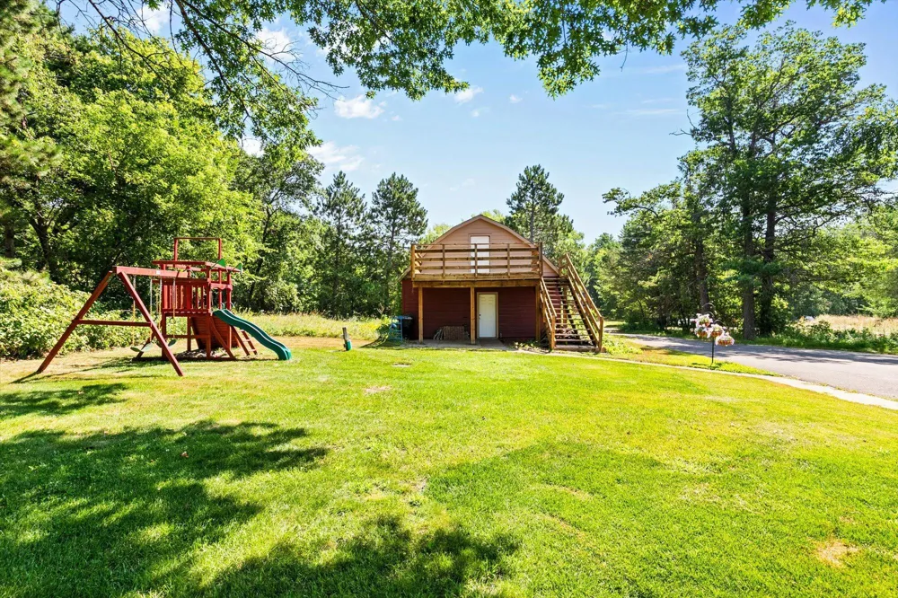 27896 Lakewood Drive NW Isanti, MN 55040