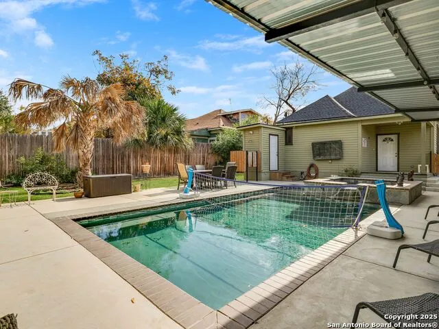 115 E Courtland Place San Antonio, TX 78212