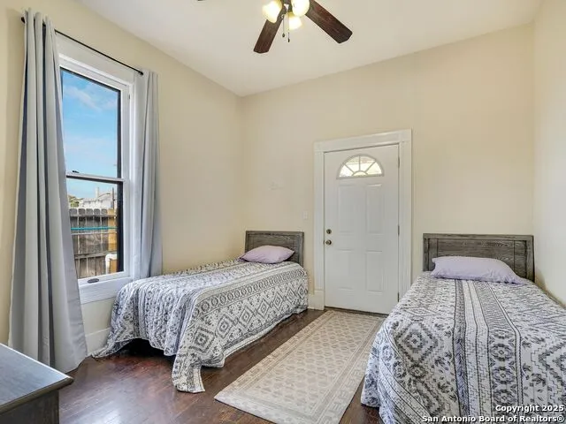 115 E Courtland Place San Antonio, TX 78212