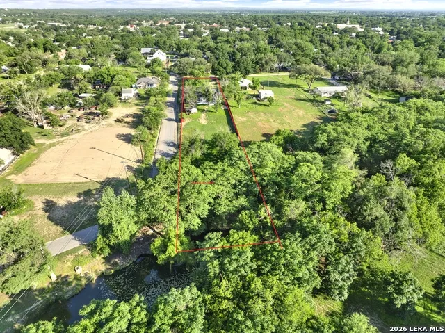914 GENTILZ ST Castroville, TX 78009