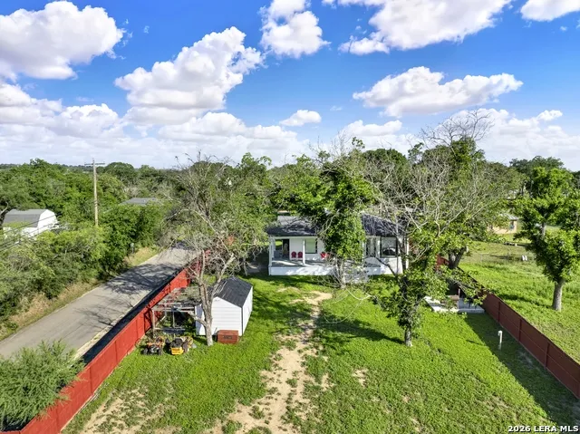914 GENTILZ ST Castroville, TX 78009