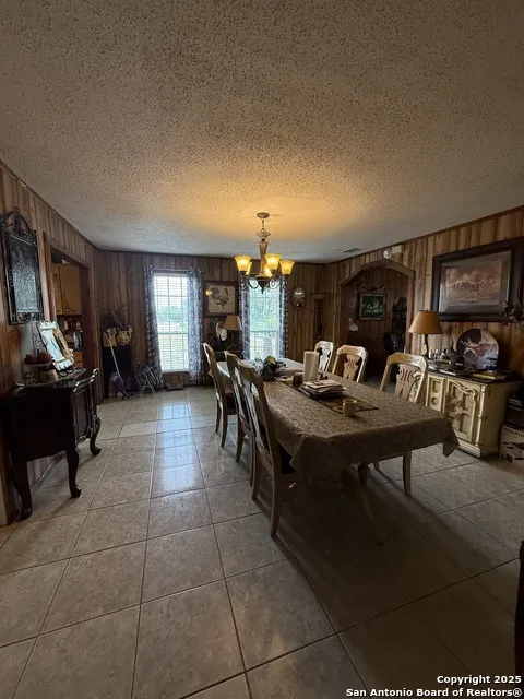 277 Justo Garza Carrizo Springs, TX 78834