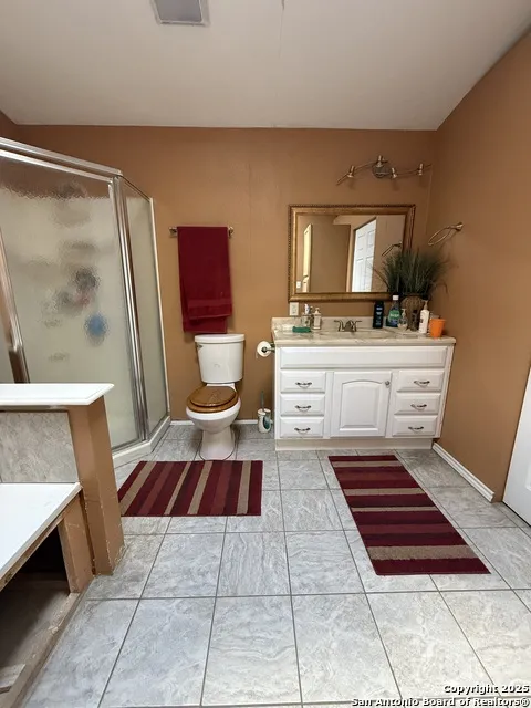 277 Justo Garza Carrizo Springs, TX 78834