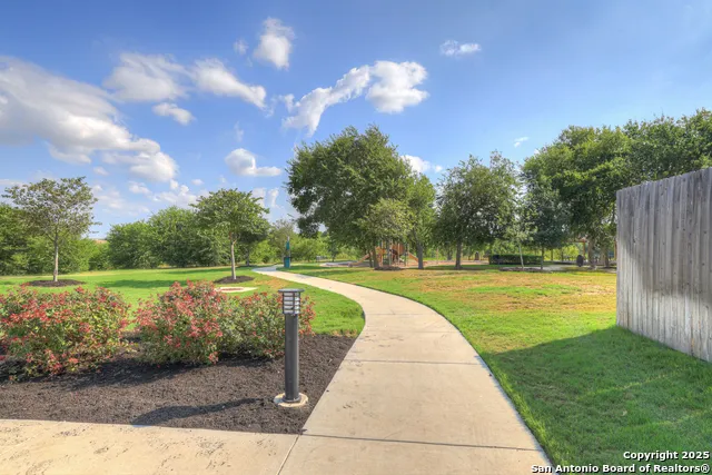 460 Low Pasture Trail Maxwell, TX 78656
